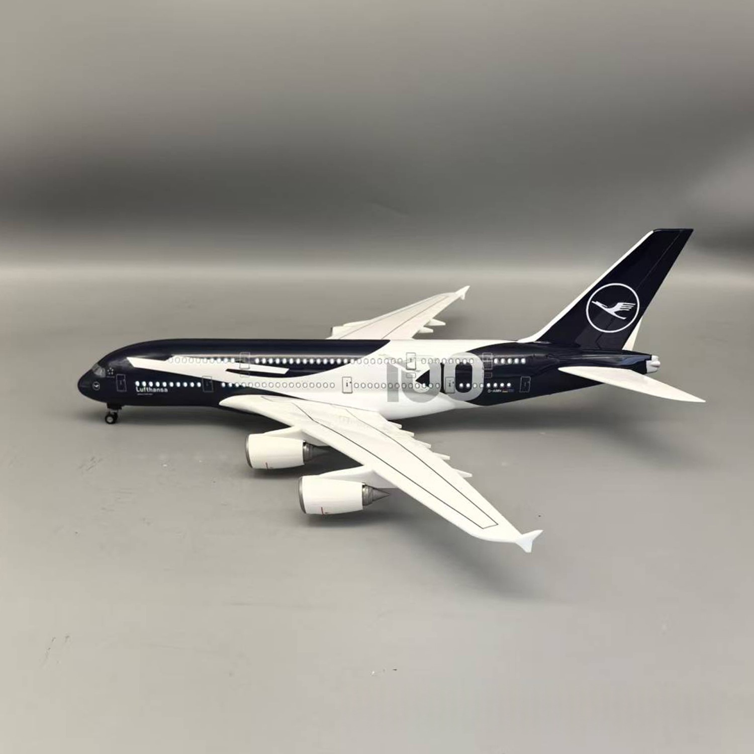 New 45cm Lufthansa A380 100 Ye - огляд і ціна Party Games New Year