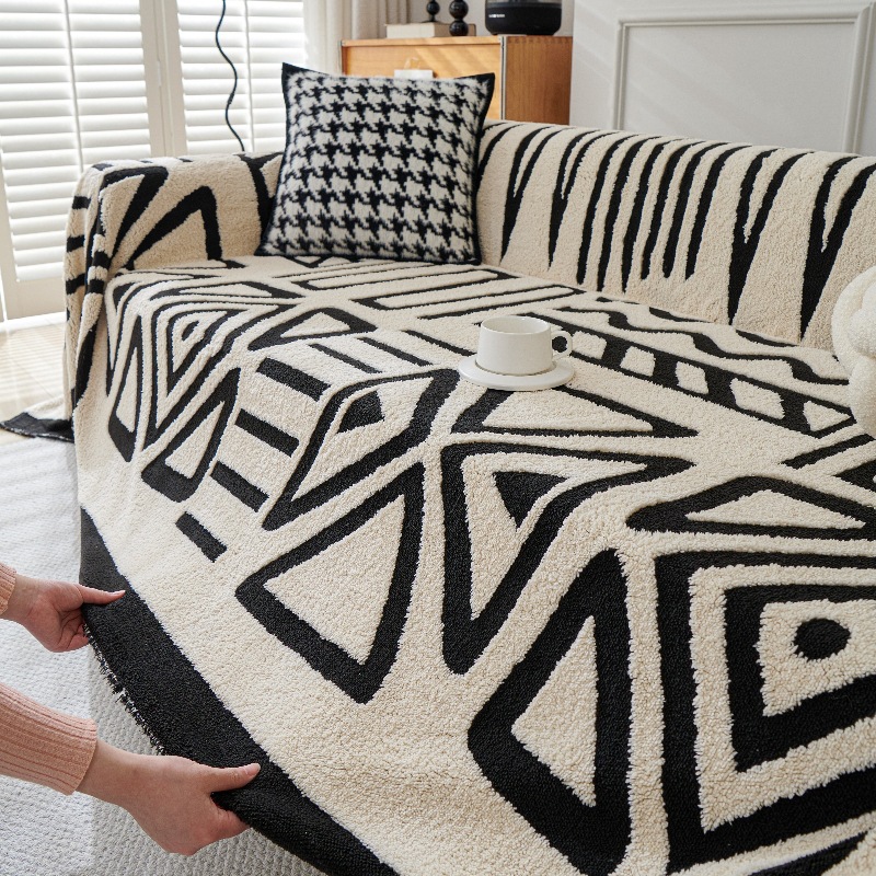 Polar Fleece Plush Sofa Cover  - огляд і ціна Washer Toss Set