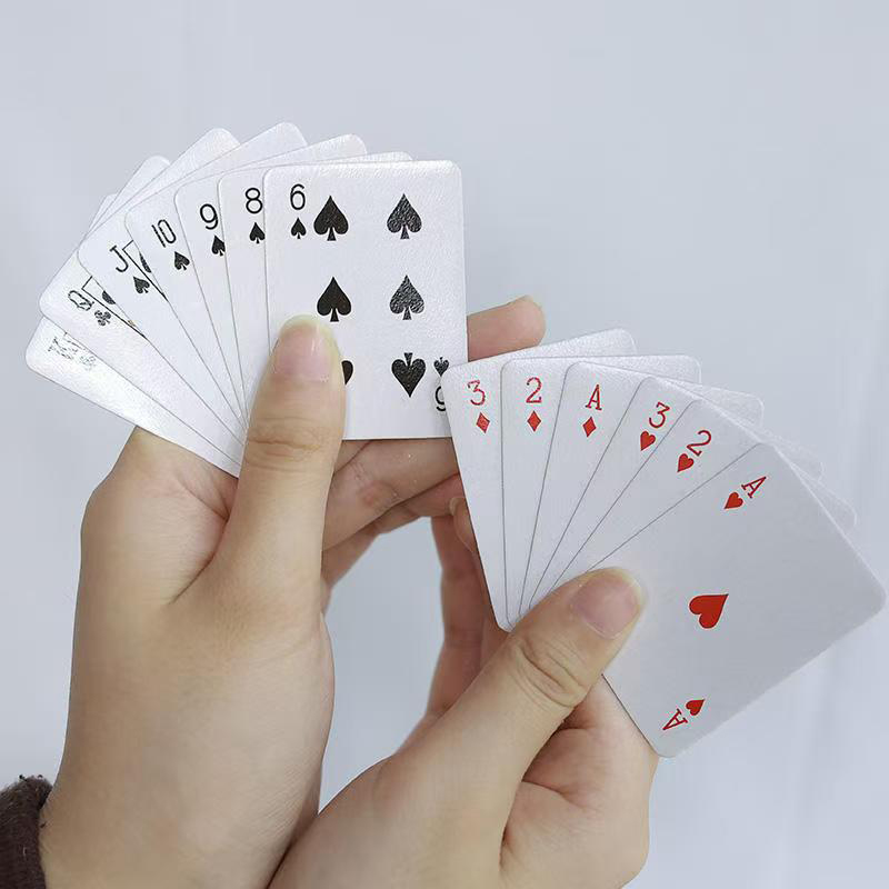 Mini Poker Playing Cards Festi - огляд і ціна Party Games Juegos De Mesa